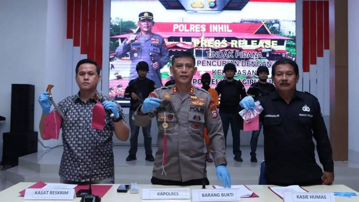 Melawan dan Menyerang, Ini yang Terjadi di Inhu Riau Apa Itu?