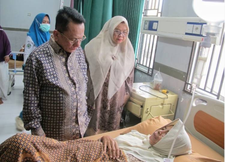 Bupati Rohil tak Ingin Layanan Kesehatan Terkendala karena Administrasi