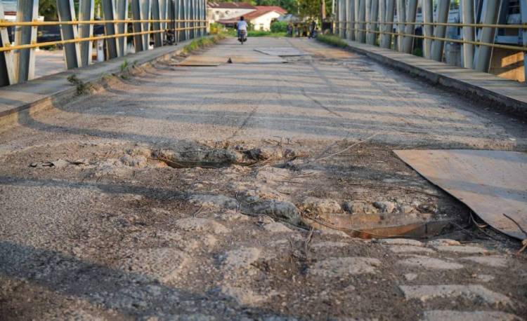 Wako H. Paisal Pastikan Jembatan Sungai Masjid Diperbaiki Tahun Ini