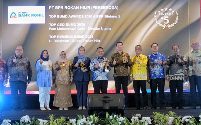 Borong Penghargaan Top BUMD Awards 2026, Bank Rohil Predikat Bintang 5