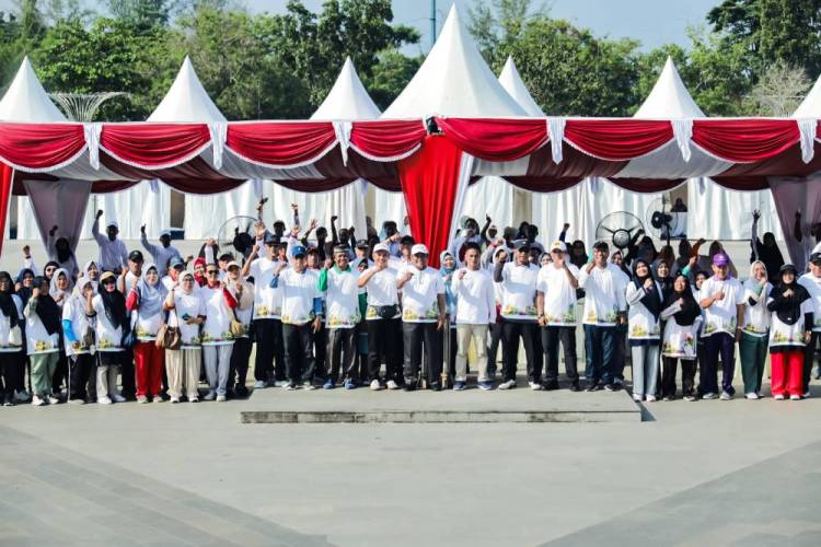 Senam Jantung Sehat Hingga Undian Dorprize Semarakkan Silaturahmi para Pensiunan Bersama BRK Syariah