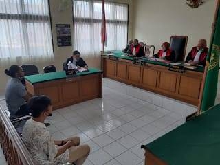 Dua Mahasiswa di Pekanbaru Didenda Rp400 Ribu, Akibat Kedapatan Bawa Miras saat PSBB 