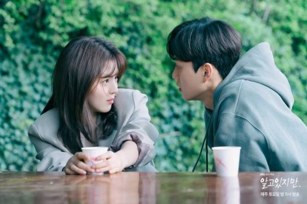 Ini Dia 10 Drama Korea dengan Adegan Ciuman yang Bikin Penonton Gagal Fokus