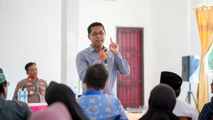 Wabup Rohil dan Kapolsek Panipahan Rangkul Guru Madrasah, Tekankan Bahaya Narkoba hingga HIV/AIDS