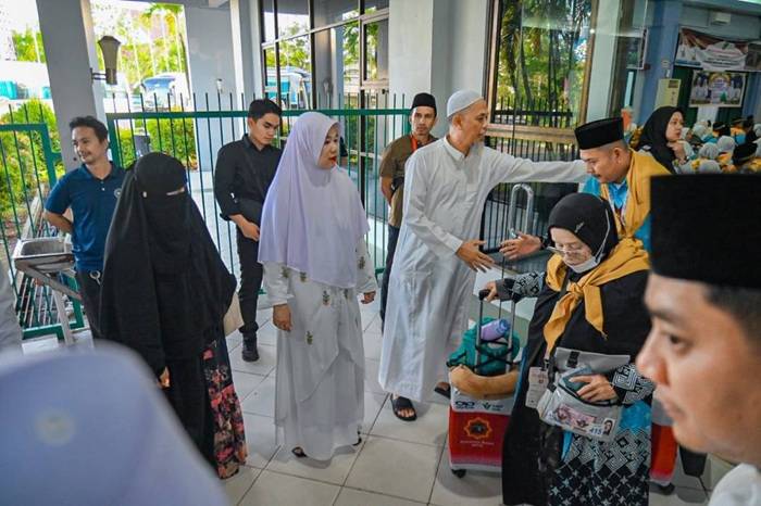 Lepas 129 CJH Kloter Kedua ke Makkah, Ini Pesan Wako Dumai