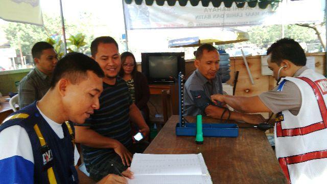 Sopir Antar Kota dan Provinsi Cek Kesehatan