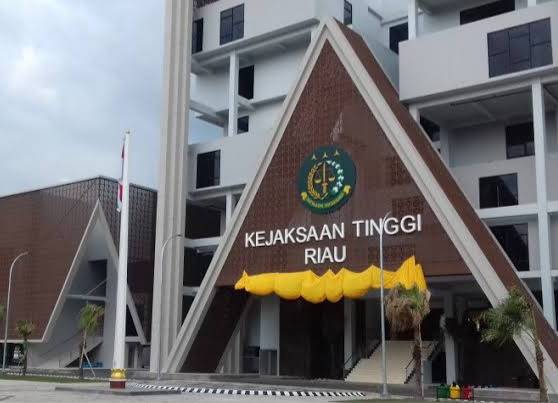 Pelaku Pelanggaran Bansos PSBB Akan Dijerat Kajati Riau dengan Hukuman Mati