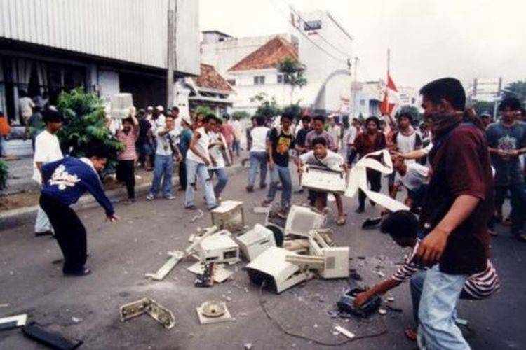 Tak Banyak yang Tahu Ternyata Ini Penyebab Konflik Sampit, Kerusuhan antara Suku Dayak dan Madura, Apa Itu?