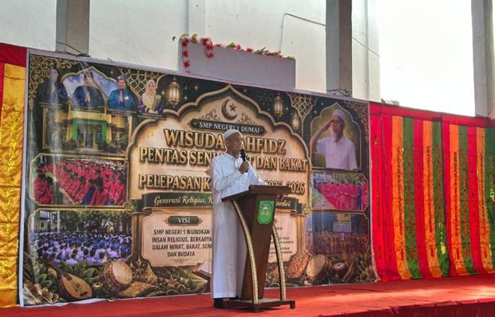 Wisuda Tahfidz dan Pelepasan Siswa SMPN 1 Dumai, Wako: Bentuk Generasi Religius dan Mandiri