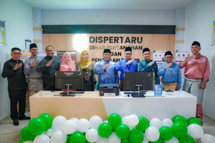 Permudah Pelayanan Masyarakat, Wakil Wali Kota Dumai Resmikan Stand Perizinan Dispetaru di MPP