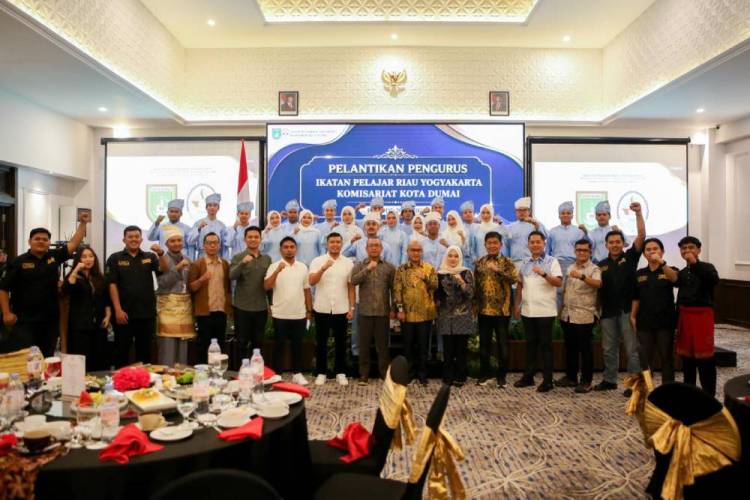 Lantik Pengurus IPR-Y Komisariat Kota Dumai, Sekdako Fahmi: Jaga Nama Dumai dan Berikan Kontribusi Terbaik