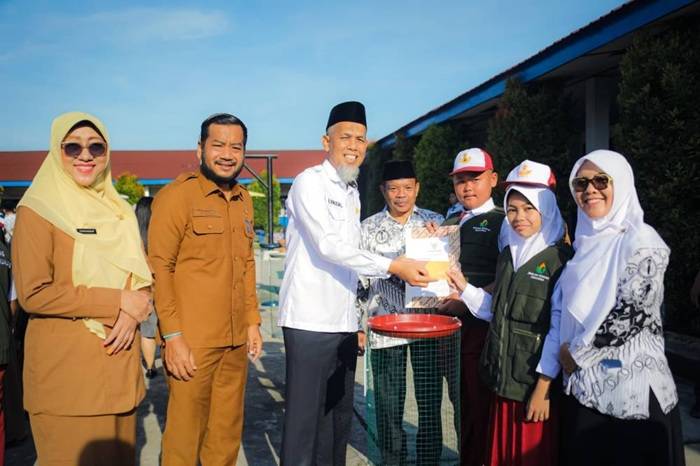 Relawan Kebersihan Sekolah Dibentuk, Wako Ajak Pelajar Jadi Pelopor Pilah Sampah