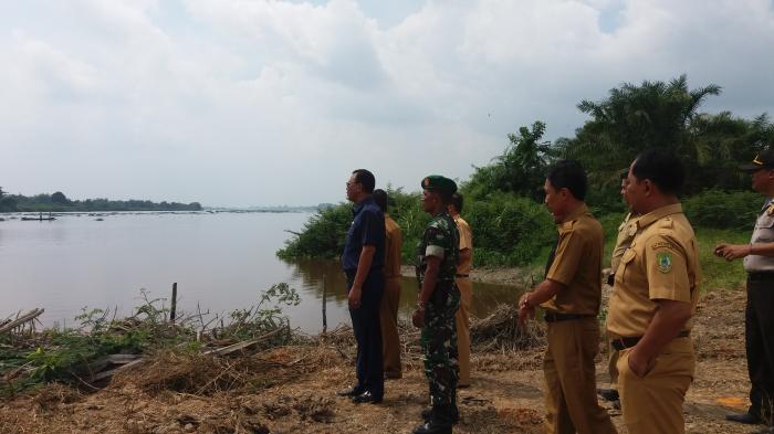 Bupati Rohil Tinjau Lokasi Pemancangan Pebangunan PAM Durolis
