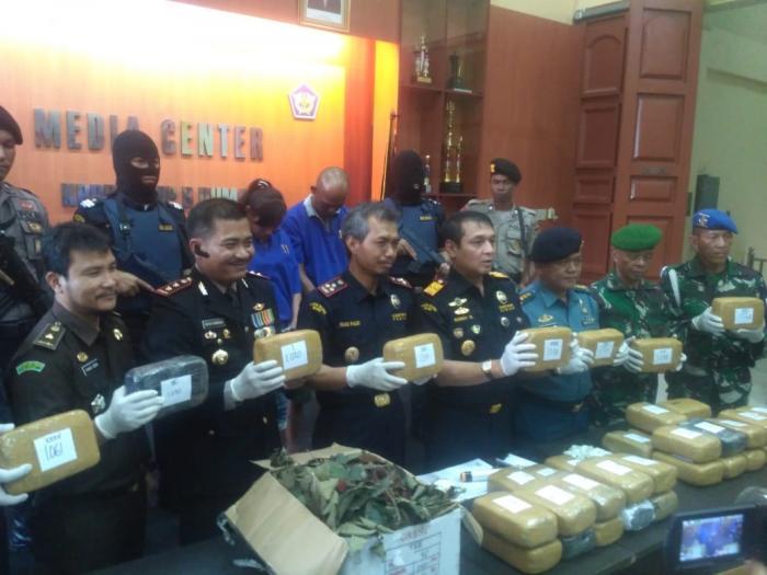 KPPBC Dumai Gagalkan Penyeludupkan 39 Kg Ganja dari Aceh