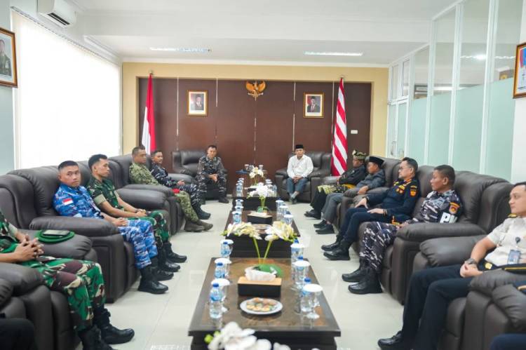 Wakil Wali Kota Dumai Sambut Kedatangan Komandan Lanal Baru, Perkuat Sinergi untuk Kemajuan Daerah
