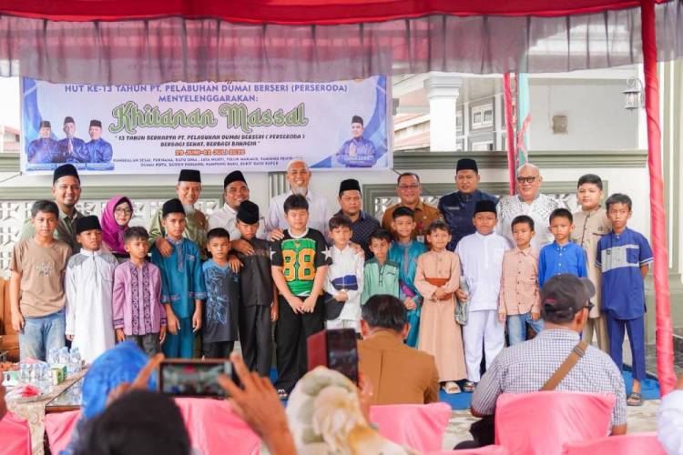Peringati 13 Tahun Operasional, BUMD PT. Pelabuhan Dumai Berseri Gelar Khitanan Masal dan Rehabilitasi Ringan Rumah Layak Huni