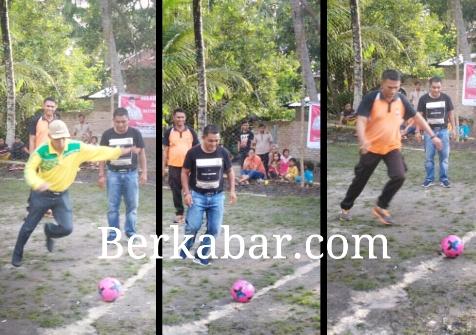 Camat Tanah Putih Tanjung Melawan Buka Turnamen Futsal Cup Bersama Karang Taruna
