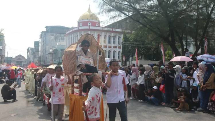 Sekretaris Disdikbud Rohil Tegaskan Komitmen Pemkab Dukung Karnaval HUT ke-81 RI