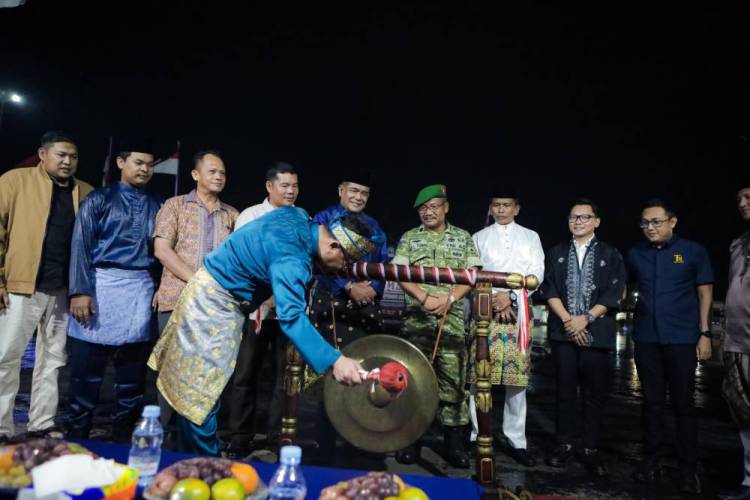 Sekdako Fahmi Apresiasi Semangat Pemuda dibalik Event Dumai Semarak Merdeka