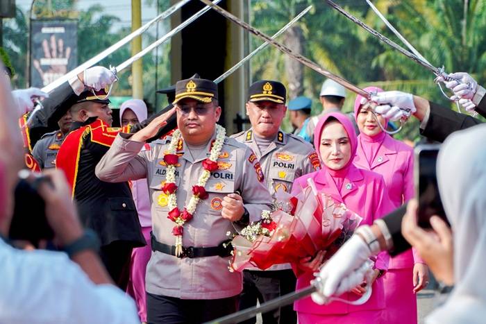 Jhoni Charles: Terima Kasih AKBP Isa, Selamat Datang AKBP Aldi, Pisah Sambut Kapolres