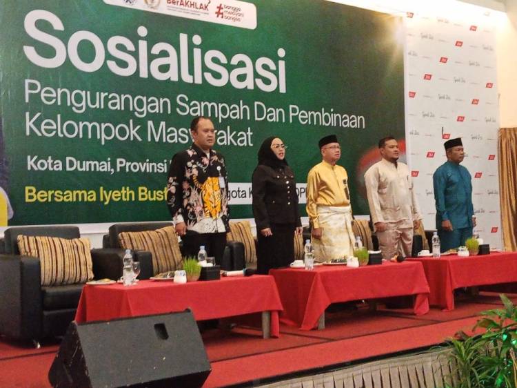 Tingkatkan Kebersihan Lingkungan, H.Muhammad Yunus Bersama Iyeth Bustami Hadiri Sosialisasi Pengurangan Sampah