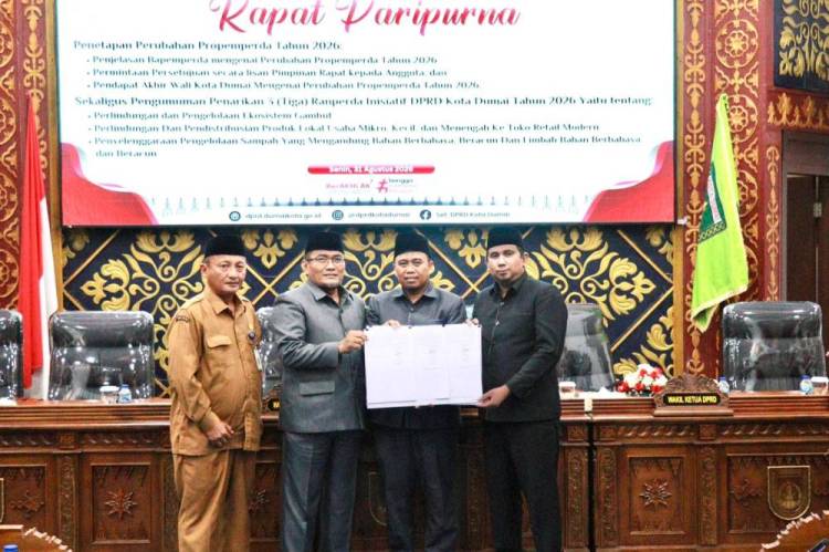 Paripurna DPRD Dumai Sepakati Perubahan Propemperda 2026, Wawako Sugiyarto Tegaskan Komitmen Sinergi Eksekutif-Legislatif