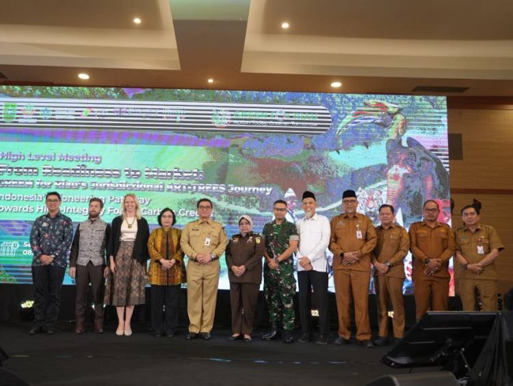 Apresiasi Peluncuran Website GREEN for Riau dan FGRM, Wako Paisal Siap Sinergikan Kebijakan Lingkungan Daerah