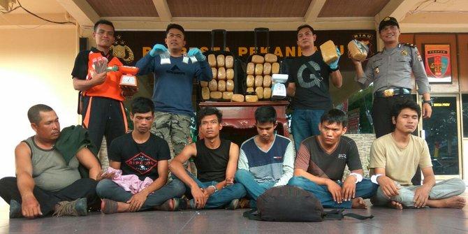 Sekitar 32 Kg Ganja dan 70 gram Sabu Berhasil Digagalkan Polresta Pekanbaru