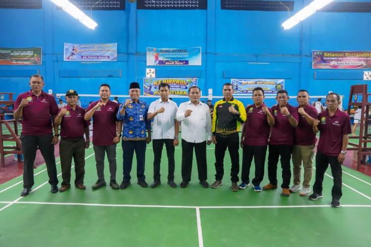 Diikuti 422 Atlet dari Berbagai Daerah, Wawali Sugiyarto Buka Kejurprov PBSI 2026 