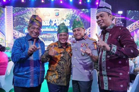 Hadiri Kenal Pamit Kapolda Riau, Bupati Rohil H. Bistamam Siap Sinergi Jaga Kamtibmas Bumi Lancang Kuning