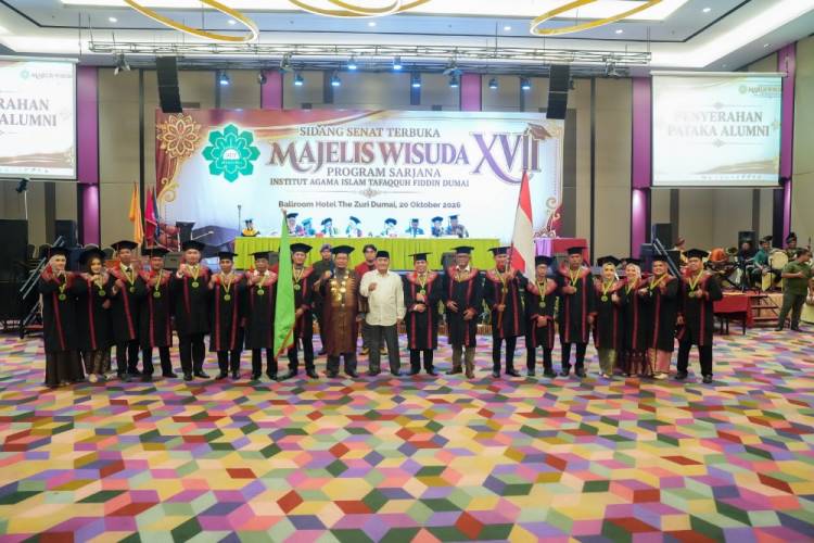 Wisuda XVII IAITF Dumai, Wakil Wali Kota Berharap Lulusan Jadi SDM Unggul dan Berkontribusi bagi Daerah