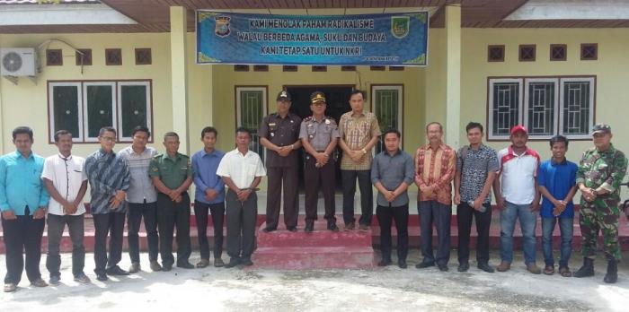 Tinjau Pilpeng, Camat Tanah Putih Ingatkan Penghulu Pemilih Harus Terdaftar di DPT