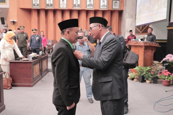 Galeri Fhoto DPRD Pekanbaru Pelantikan PAW Zulkarnain dari Fraksi PPP Menggantikan Said Usman Abdullah