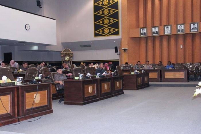Sidang Paripurna Jawaban Kepala Daerah Terhadap Pandangan Umum Fraksi Ranperda Pengelolaan Barang Milik Daerah