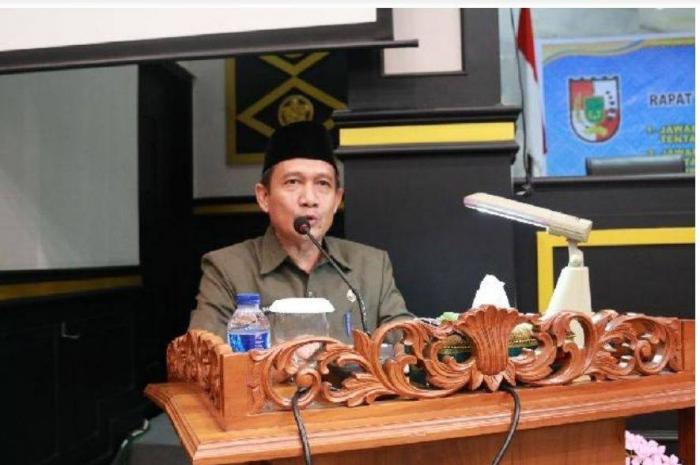 Sidang Paripurna Jawaban Kepala Daerah Terhadap Pandangan Umum Fraksi Ranperda Pengelolaan Barang Milik Daerah