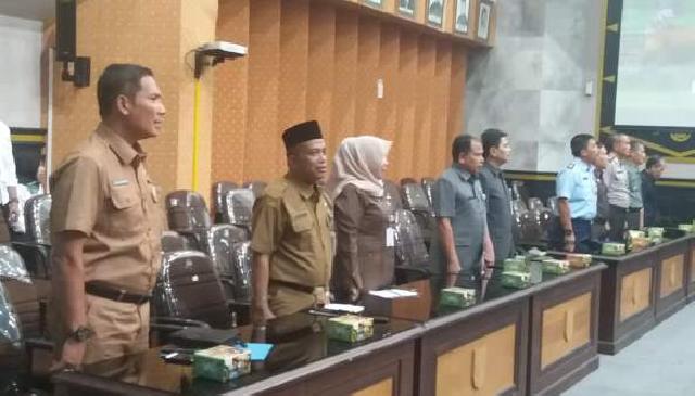 Rapat Paripurna DPRD Pekanbaru Untuk Membahas Ranperda Perpustakaan