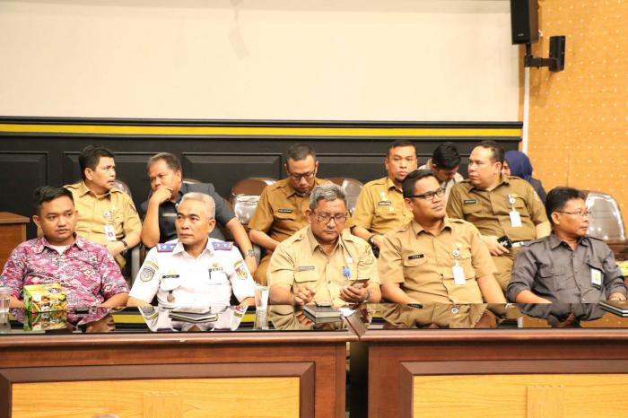 Galeri Pandangan Umum Fraksi Tentang Empat Ranperda