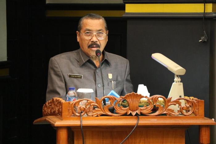 Galeri Pandangan Umum Fraksi Tentang Empat Ranperda