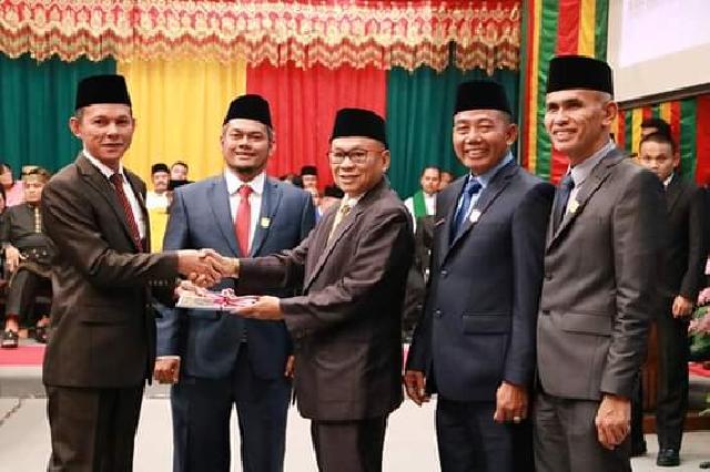 Pelantikan 45 Anggota DPRD Pekanbaru 2019-2024