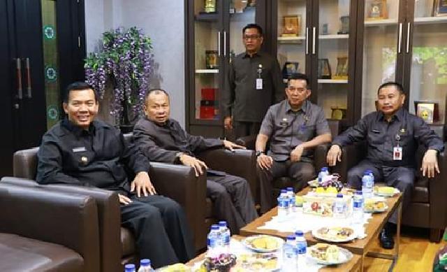 DPRD Pekanbaru Sahkan APBD Murni 2020 Rp2,34 Triliun