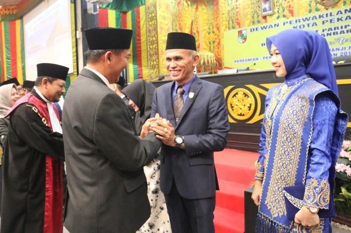 Paripurna�Pengucapan Sumpah Janji Pimpinan DPRD Pekanbaru