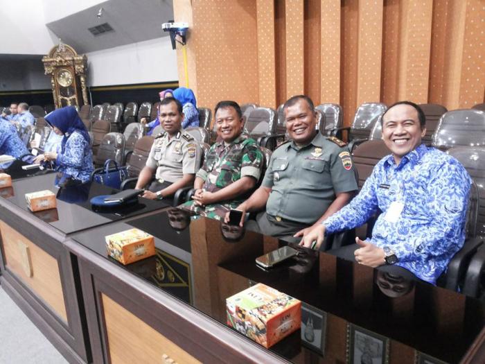 Galeri Fhoto Rangkaian Kegiatan Pengesahan APBD Kota Pekanbaru TA 2018 